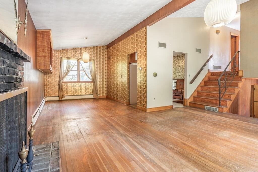 285 Cedar Brook Road Lynn, MA 01904 - Photo 9 of 29 Gallery Image 9