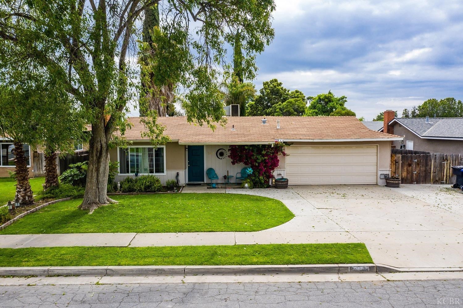 2915 Merlan Way Hanford, CA 93230 - Photo 1 of 24 Gallery Image 1
