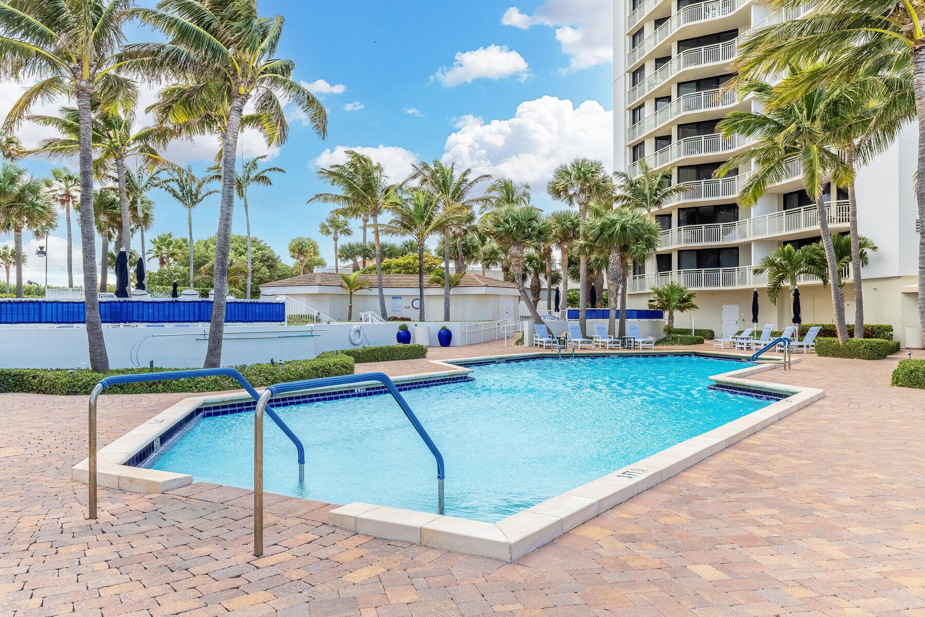 3000 North Ocean Drive, Unit PHA Singer Island, FL 33404 - Photo 27 of 40 Front