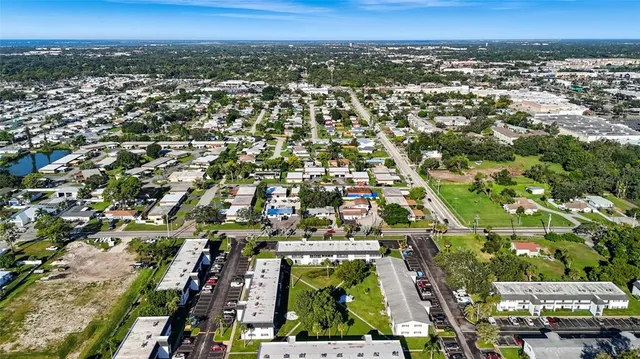 $64,900 | 4705 5th Street West, Unit 302, Bradenton, FL 34207