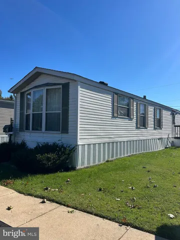 $74,900 | 34 Winterset Road, Unit 11, Wilmington, DE 19810