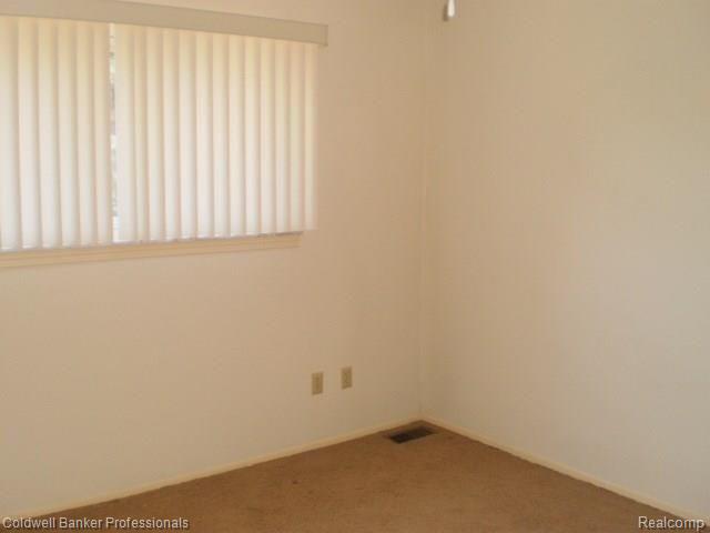 81 Manor Way, Unit 42 Rochester Hills, MI 48309 - Photo 18 of 34