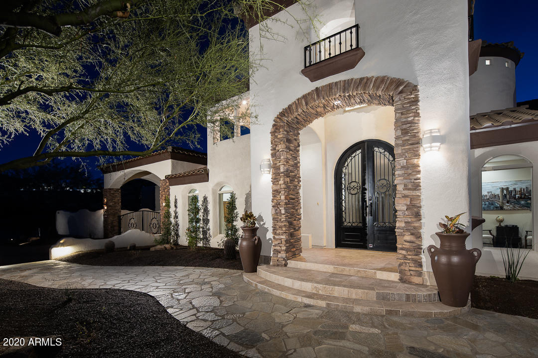 411 West Jomax Road Phoenix, AZ 85085 - Photo 4 of 61 Jomax-411-Luxury-3