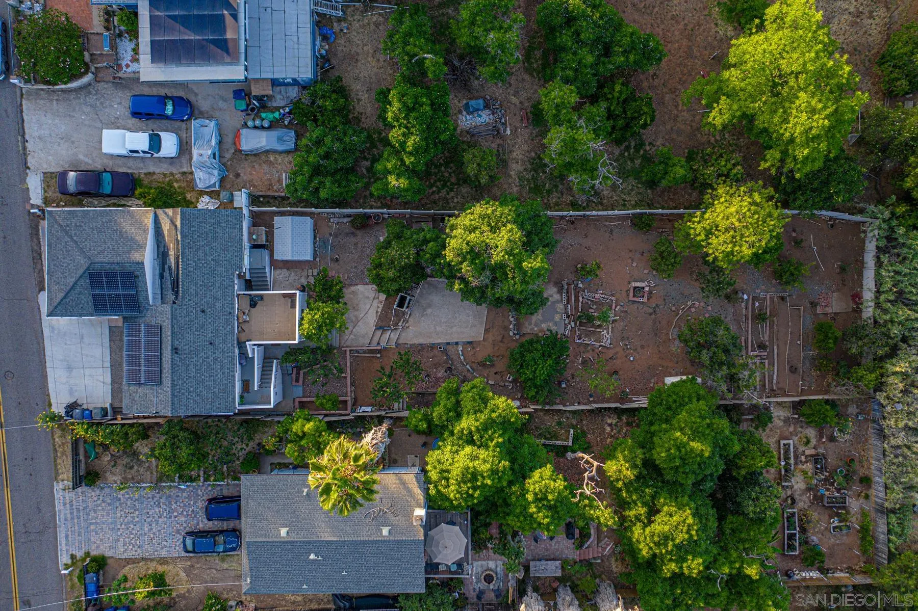 8531 Gardena Road Lakeside, CA 92040 - Photo 28 of 29 an aerial view of houses and roads