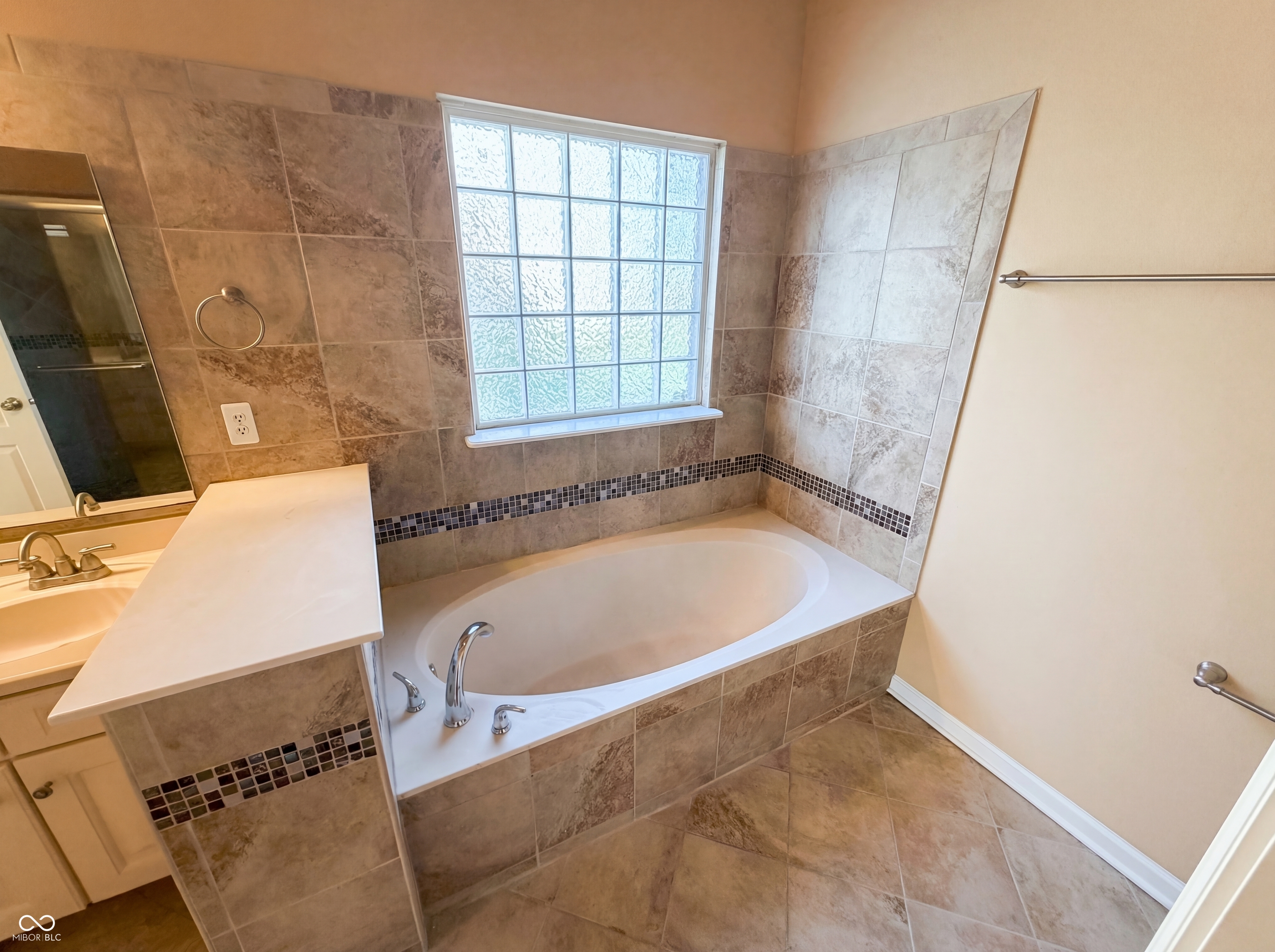 13167 Roma Bend Westfield, IN 46074 - Photo 13 of 24