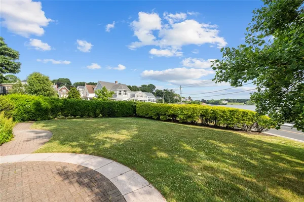 $1,299,000 | 1874 Main Road, Tiverton, RI 02878