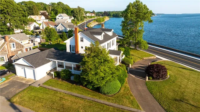 $1,299,000 | 1874 Main Road, Tiverton, RI 02878
