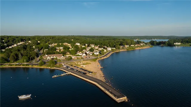 $1,299,000 | 1874 Main Road, Tiverton, RI 02878