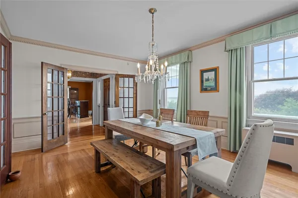 $1,299,000 | 1874 Main Road, Tiverton, RI 02878