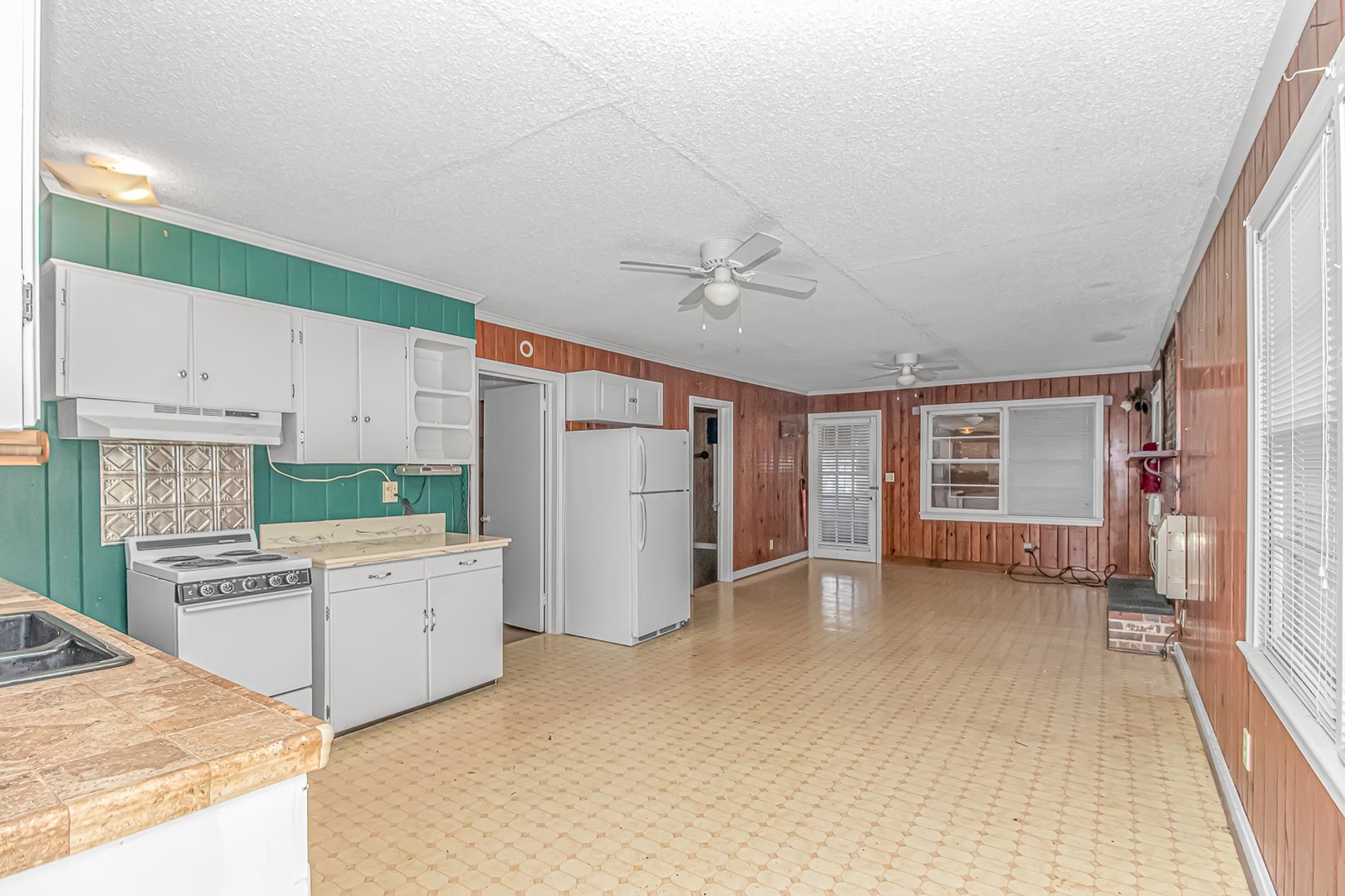 3534 Jordan Landing Road Murrells Inlet, SC 29576 - Photo 6 of 30 Gallery Image 6