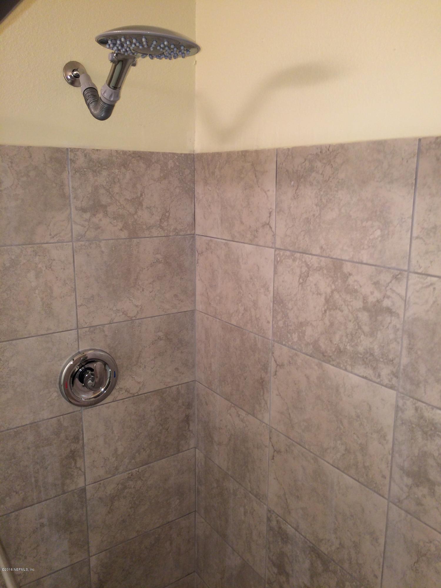 515 Sunset Road Fernandina Beach, FL 32034 - Photo 16 of 25 Shower 1a