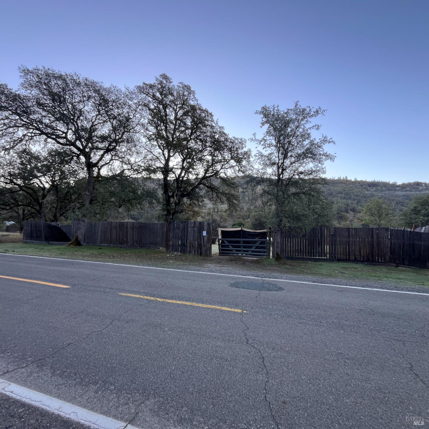 31975 Mendocino Pass Road Covelo, CA 95428 - Photo 11 of 23 a view of a tennis court