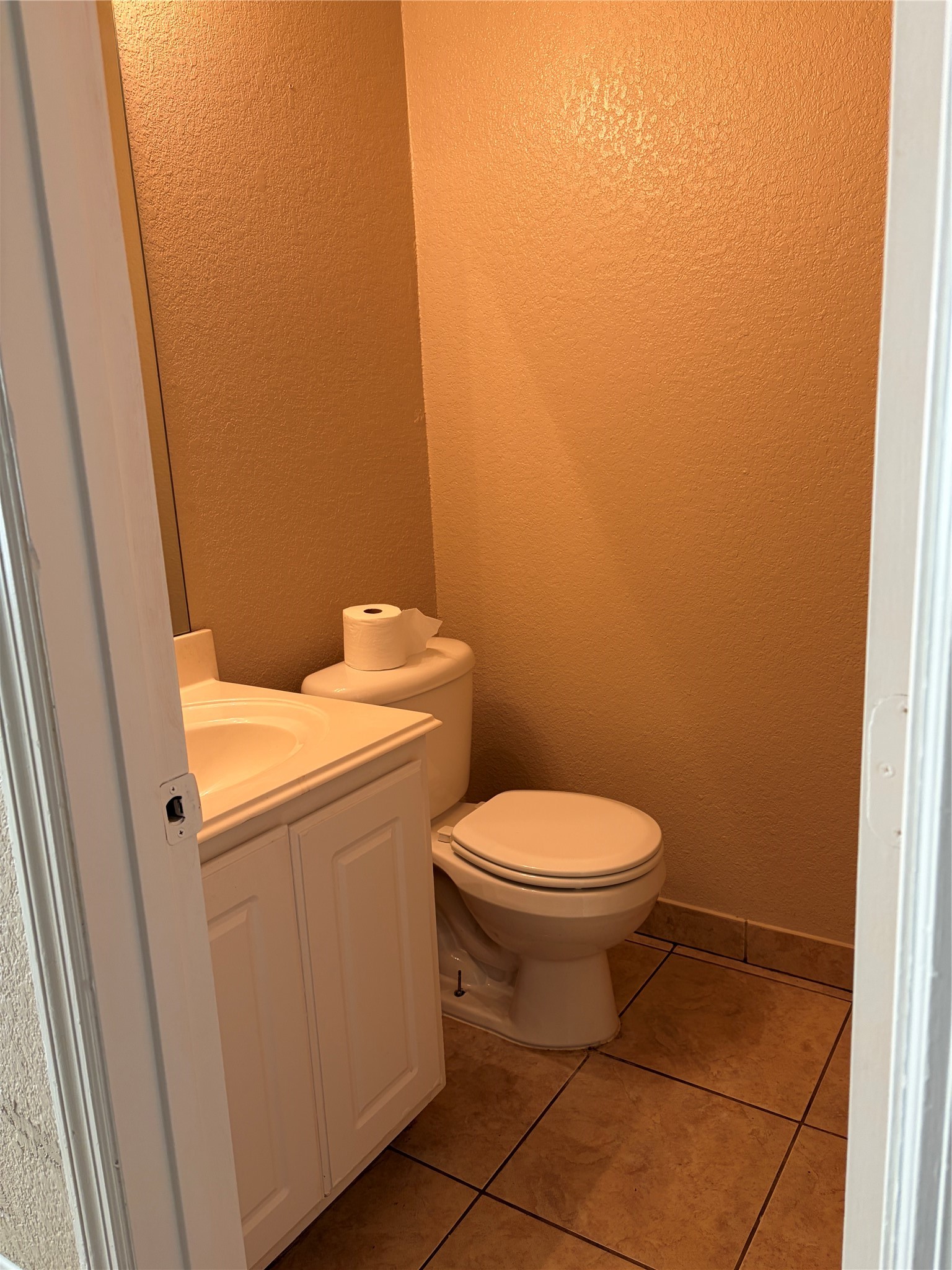 13230 Montclair Point Court Houston, TX 77047 - Photo 7 of 16