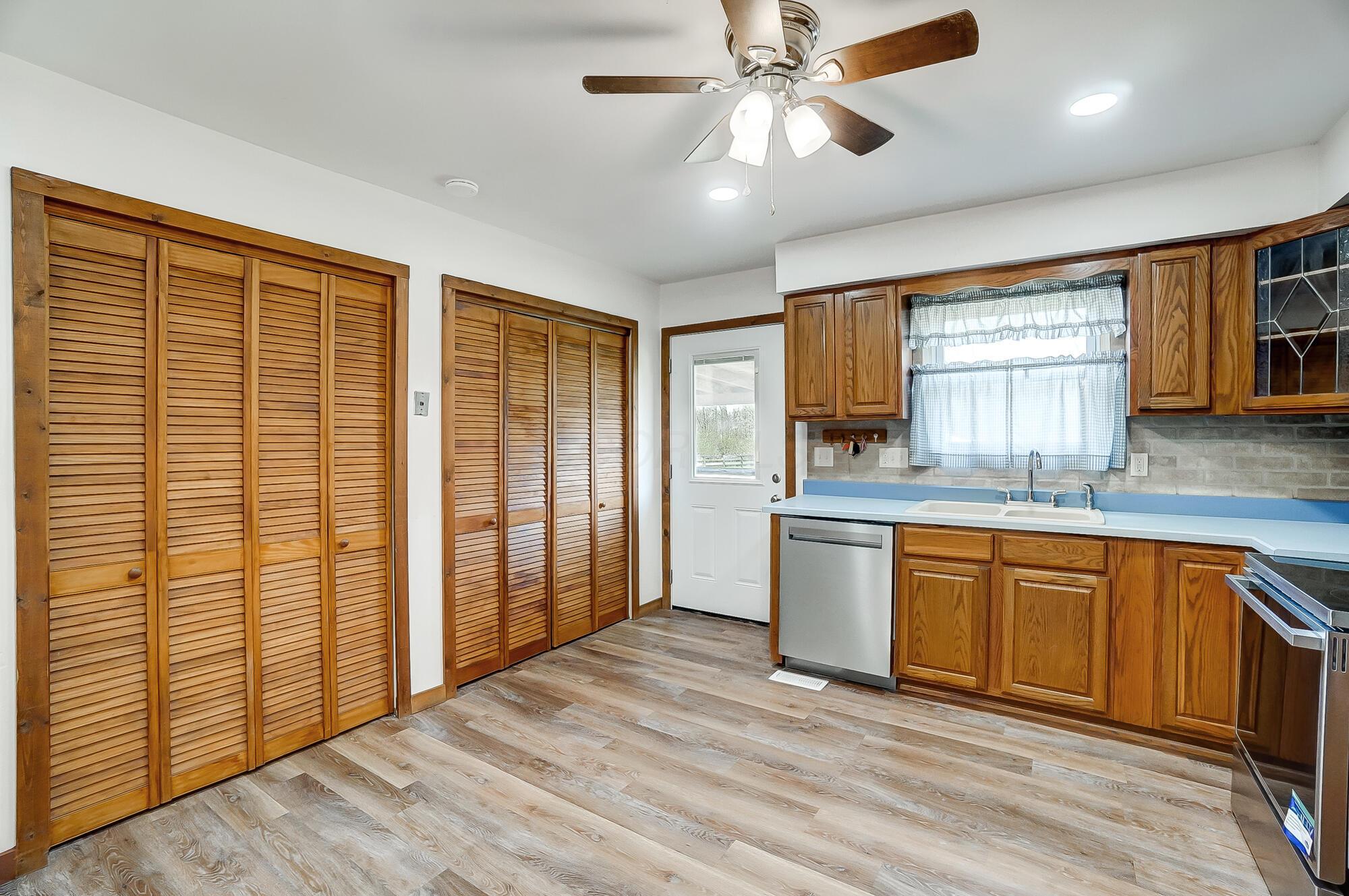 4645 Willow Dale Road Springfield, OH 45502 - Photo 10 of 55 010
