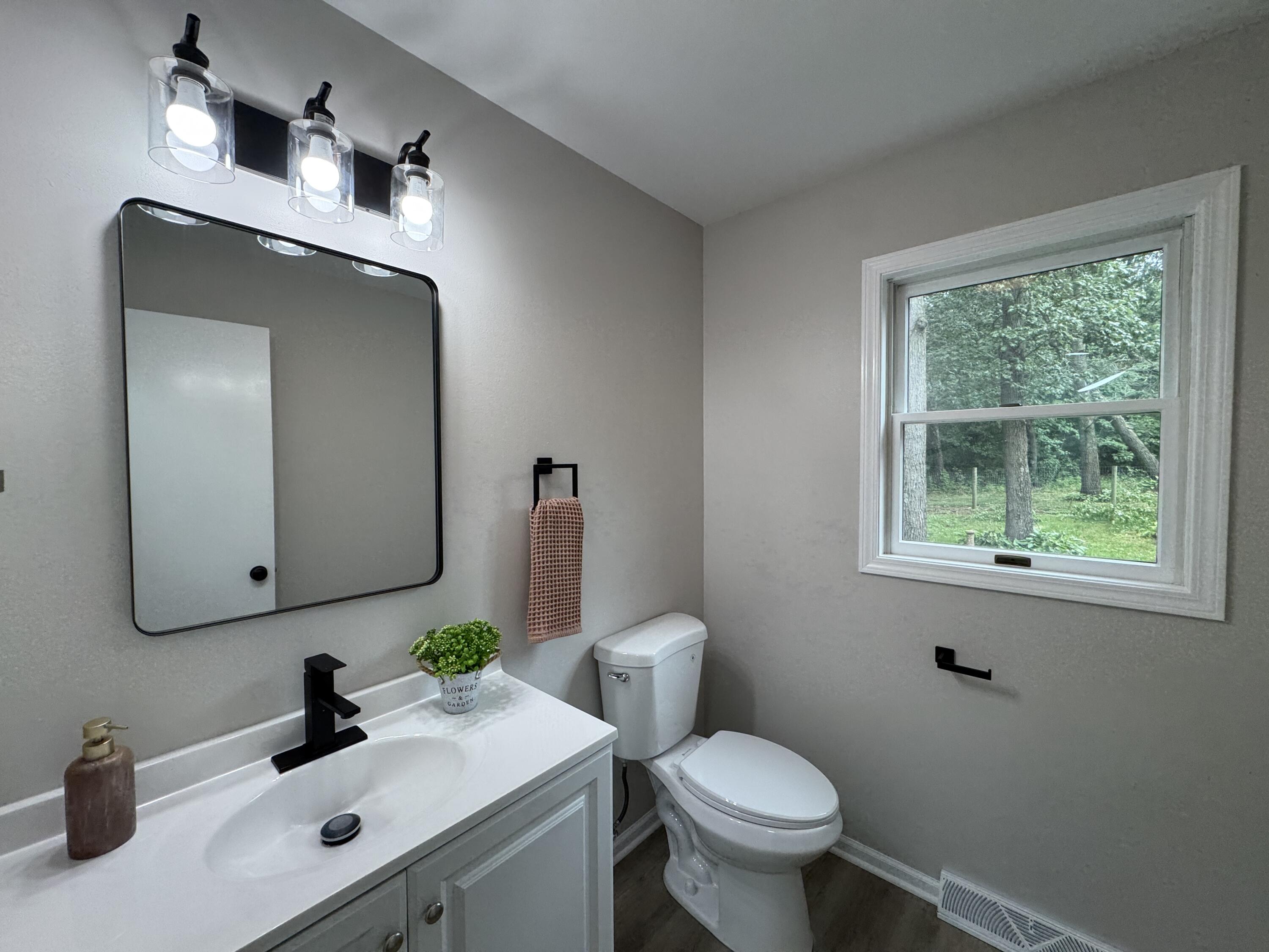 9710 West Rustic Drive Demotte, IN 46310 - Photo 13 of 32 3000x2250