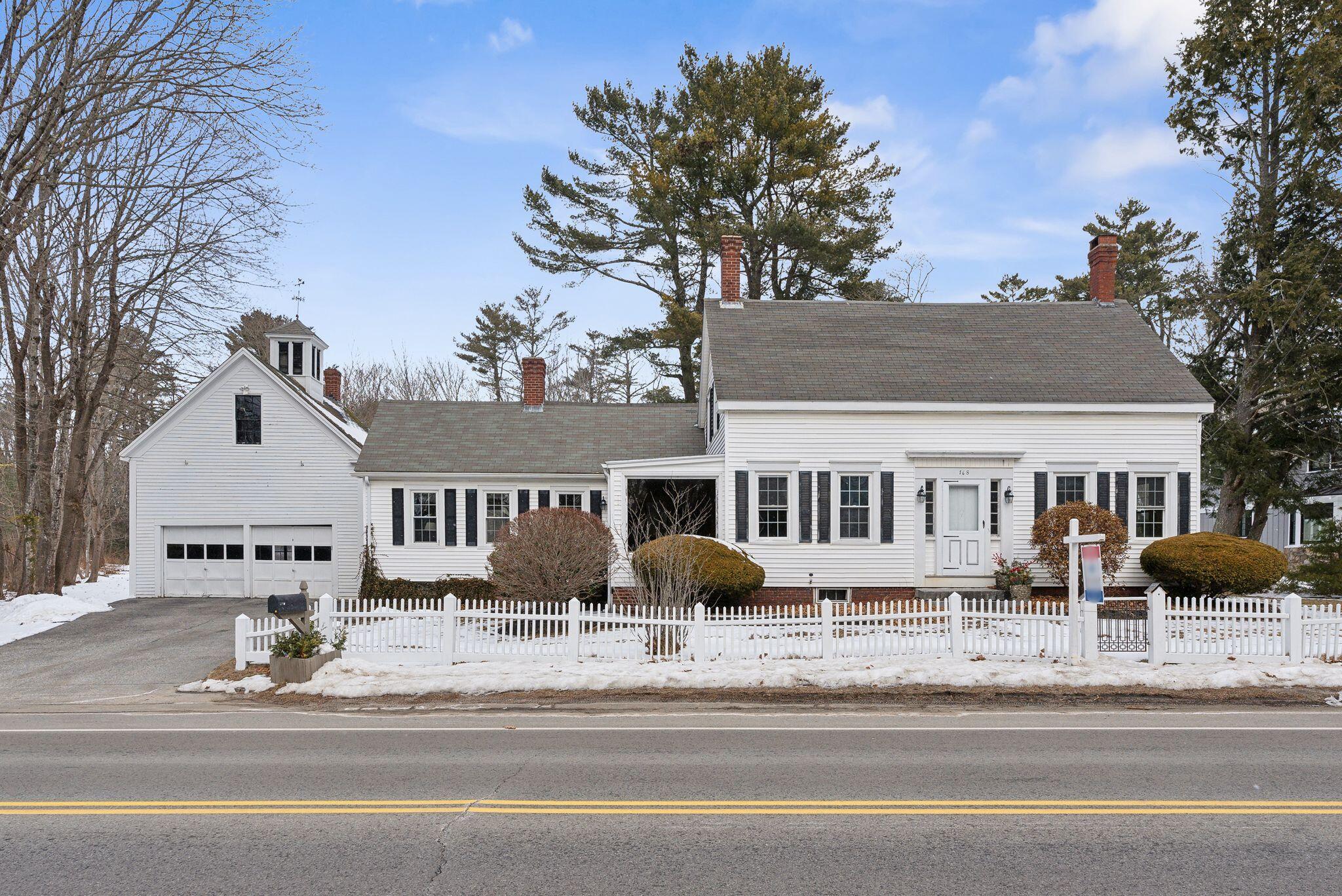 168 Foreside Road Falmouth, ME 04105 - Photo 1 of 26 DSC07614