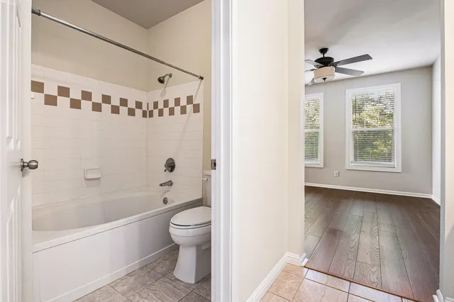 $2,800 | 130 River Landing Drive, Unit 8210, Charleston, SC 29492