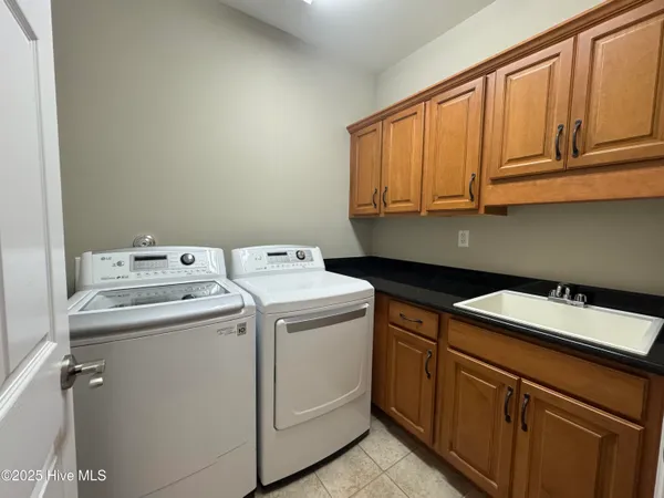 $3,500 | 124 Walnut Street, Unit 602, Wilmington, NC 28401