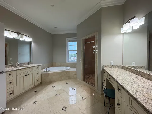 $3,500 | 124 Walnut Street, Unit 602, Wilmington, NC 28401