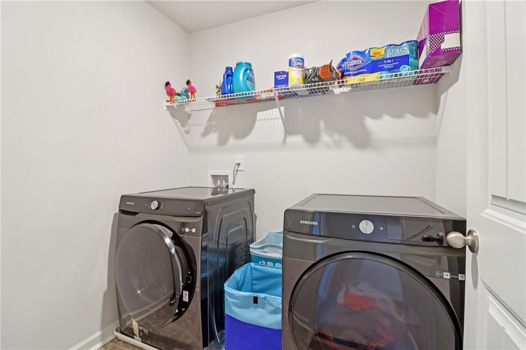 113 Deer Run Drive Dallas, GA 30132 - Photo 15 of 25 a utility room with dryer and washer
