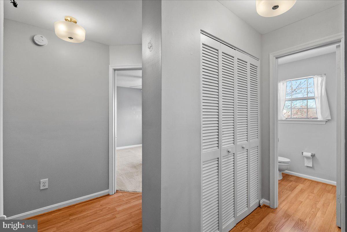 7930 Minor Hill Road Manassas, VA 20109 - Photo 14 of 26 a view of a livingroom with wooden floor and a window