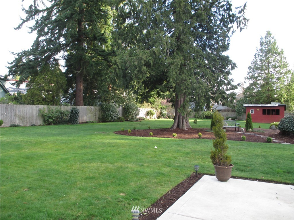 8616 196th Street Southwest Edmonds, WA 98026 - Photo 15 of 15 Gallery Image 15