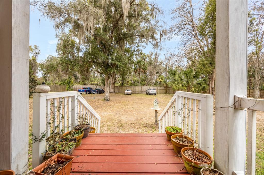 1085 State Rte 100 Florahome, FL 32140 - Photo 2 of 52 Gallery Image 2