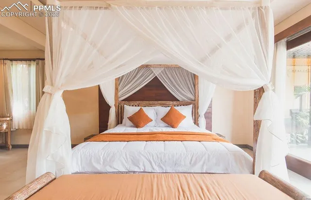 $1,500,000 | 5860 Doc Bar Circle, Larkspur, CO 80118