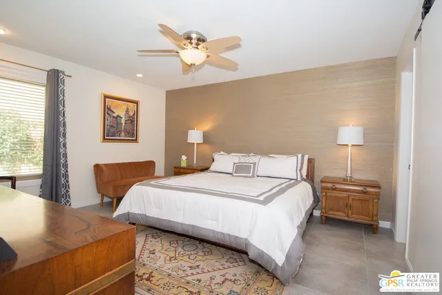 $410,000 | 365 North Saturmino Drive, Unit 5, Palm Springs, CA 92262