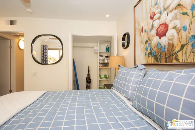 $410,000 | 365 North Saturmino Drive, Unit 5, Palm Springs, CA 92262