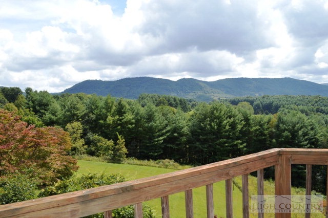 365 Buckeye Ridge Run Sparta, NC 28675 - Photo 26 of 37 a view of a city from a balcony