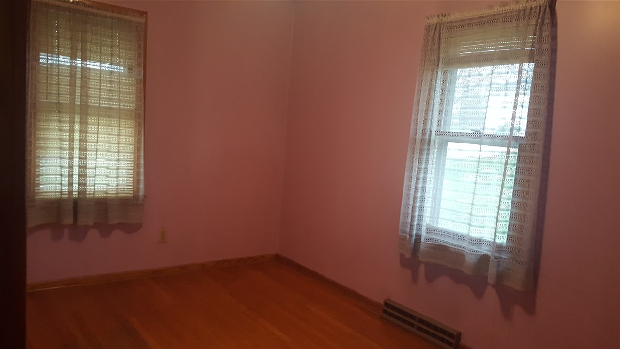 603 Jefferson Street Holland, IN 47541 - Photo 10 of 29