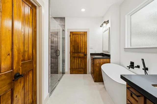 $619,000 | 589 Big Buck Drive, Moscow, TX 75960