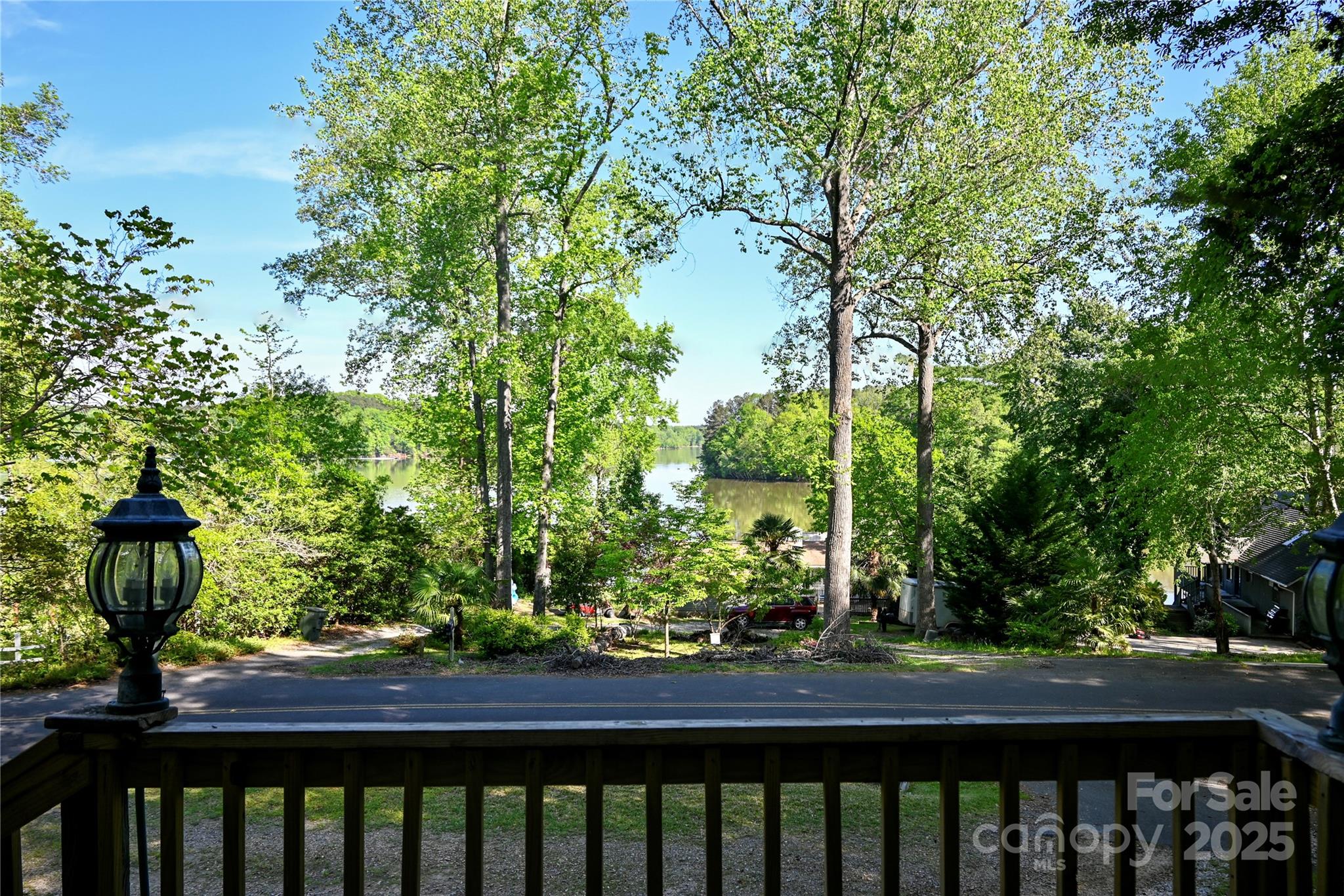 1042 Jackson Road Fort Lawn, SC 29714 - Photo 4 of 17