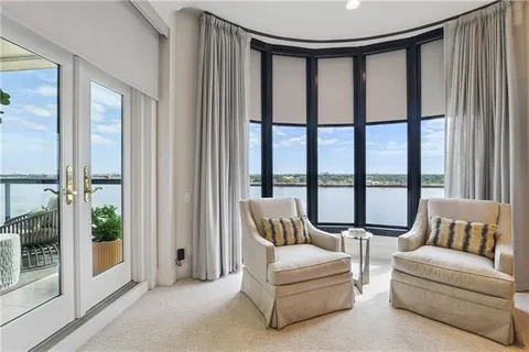 $1,999,500 | 600 Port Of New Orleans Place, Unit 5G, New Orleans, LA 70130