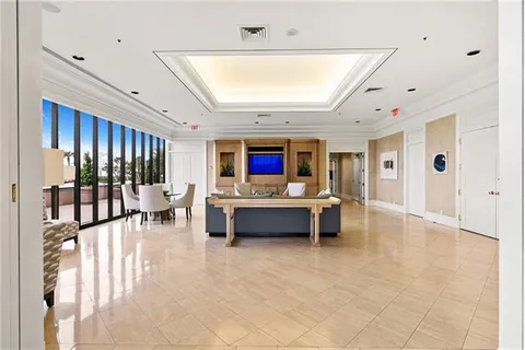 $1,999,500 | 600 Port Of New Orleans Place, Unit 5G, New Orleans, LA 70130