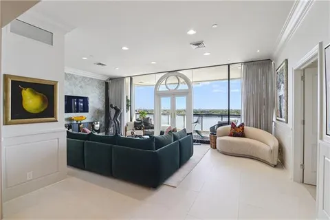 $1,999,500 | 600 Port Of New Orleans Place, Unit 5G, New Orleans, LA 70130