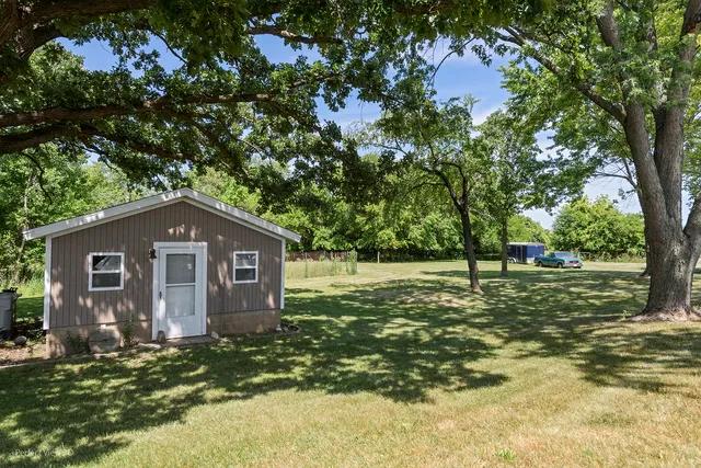 $890,000 | 20400 Rock Run Drive, Joliet, IL 60431