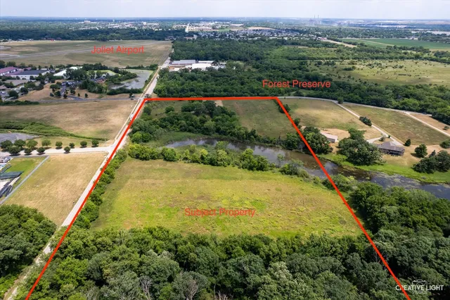 $890,000 | 20400 Rock Run Drive, Joliet, IL 60431