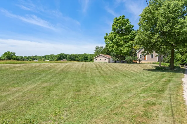 $890,000 | 20400 Rock Run Drive, Joliet, IL 60431