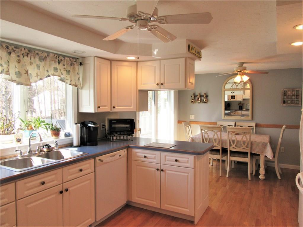 26 Raydon Road York, ME 03909 - Photo 12 of 30 Photo