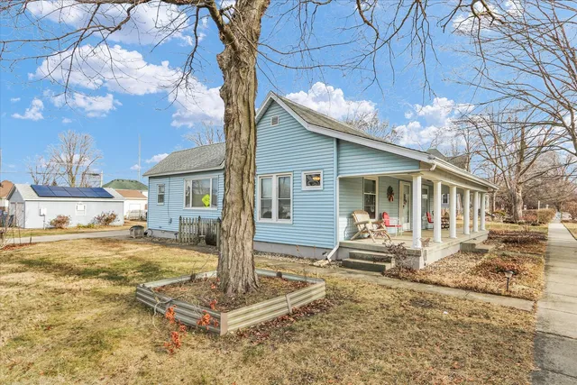 $167,500 | 202 East Sherman Street, St. Joseph, IL 61873