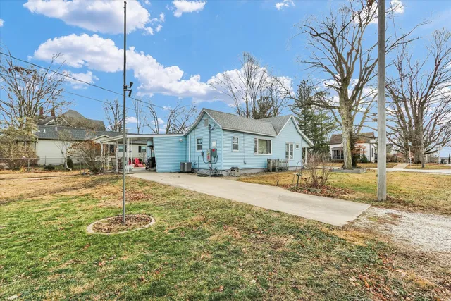 $167,500 | 202 East Sherman Street, St. Joseph, IL 61873