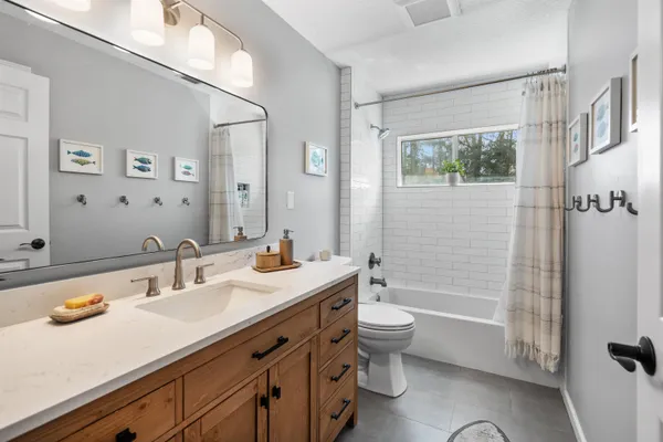 $625,000 | 221 Cacique Drive, St. Augustine, FL 32086