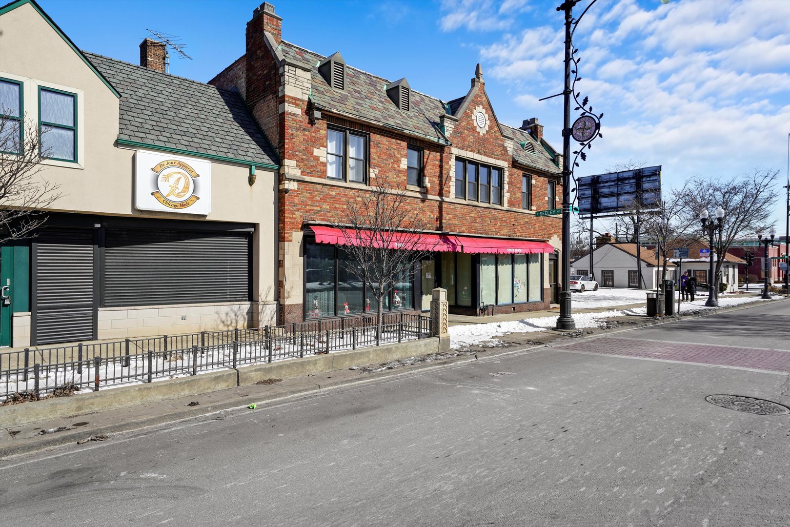 2022 West 95th Street Chicago, IL 60643 - Photo 2 of 21 a view of a building with a street