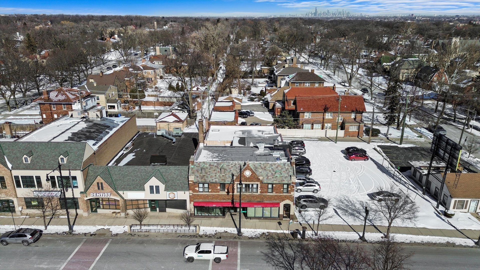2022 West 95th Street Chicago, IL 60643 - Photo 5 of 21 an aerial view of residential houses with outdoor space