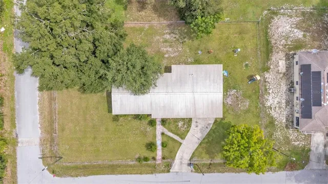 front view of a small yard