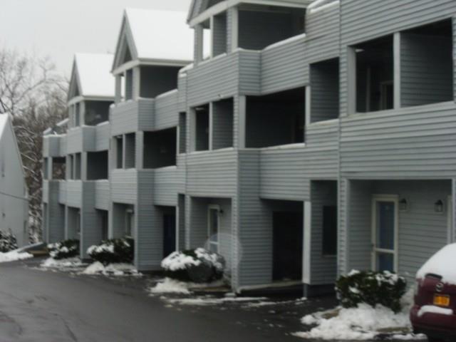 1 Beaver Brook Road, Unit 1 Danbury, CT 06810 - Photo 1 of 1 a front view of a house