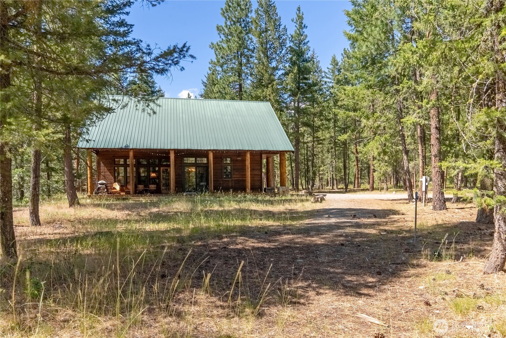 32 Foster Loop Road Winthrop, WA 98862 - Photo 10 of 38