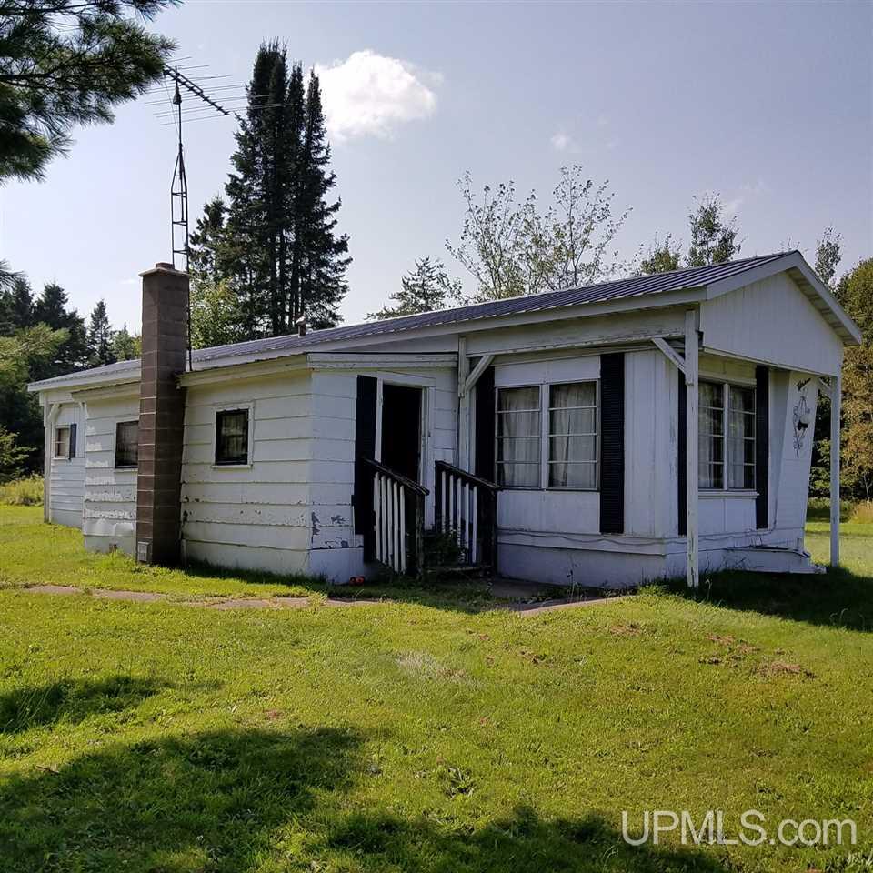 53185 Pit Road Calumet, MI 49913 - Photo 1 of 8